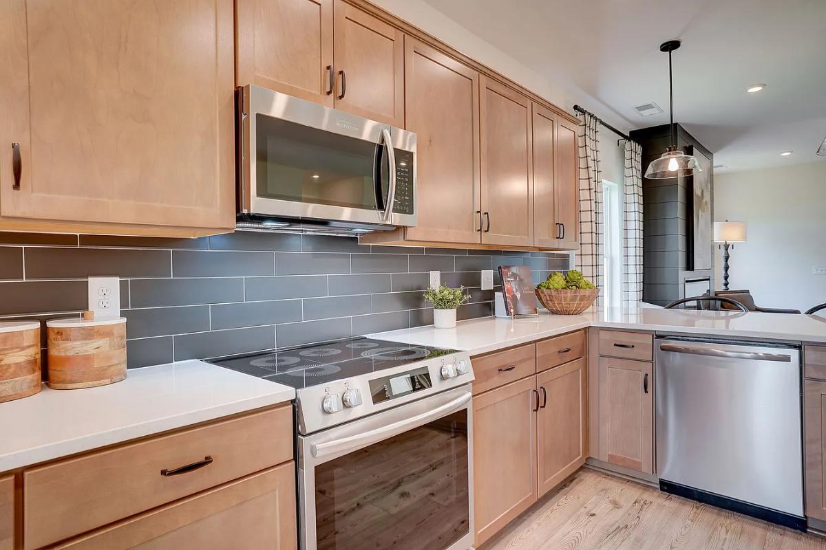 3-Bedroom The Caldwell Home with Loft and Covered Rear Porch (2,231 Sq. Ft. Floor Plan)
