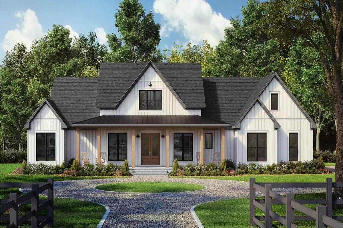 4-Bedroom Maryville Modern Farmhouse with Open Living Space and 3-Car Garage (Floor Plan)