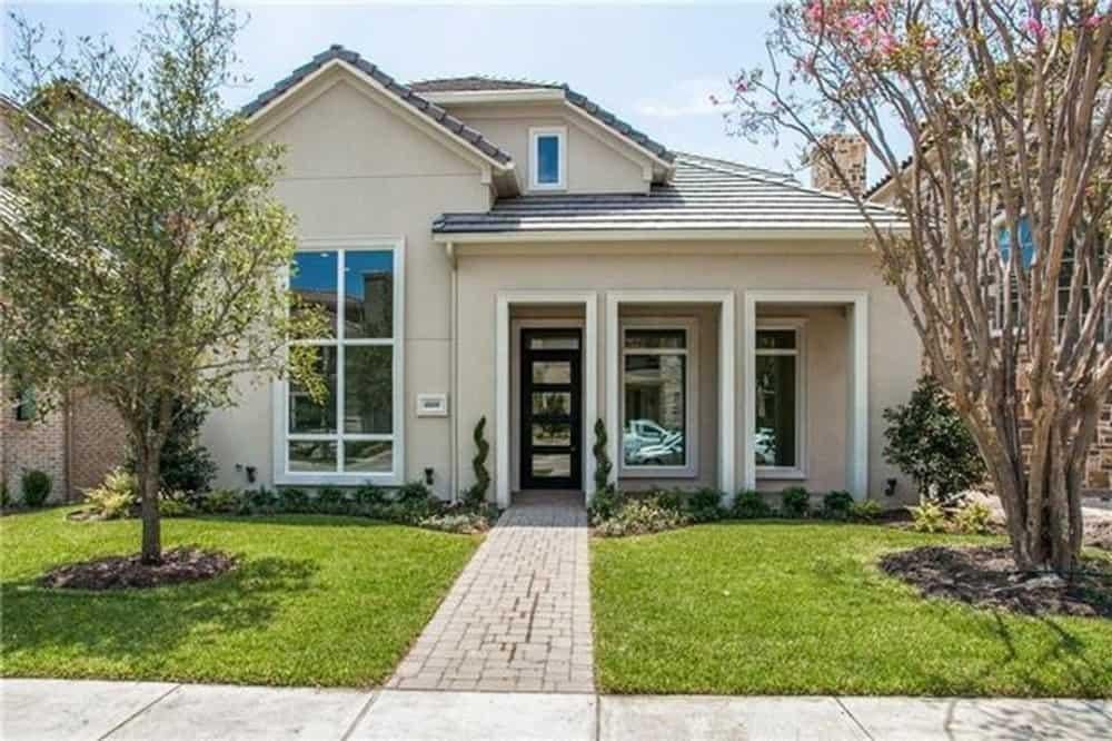 Check Out the Sleek Modern Entryway of This Suburban Home