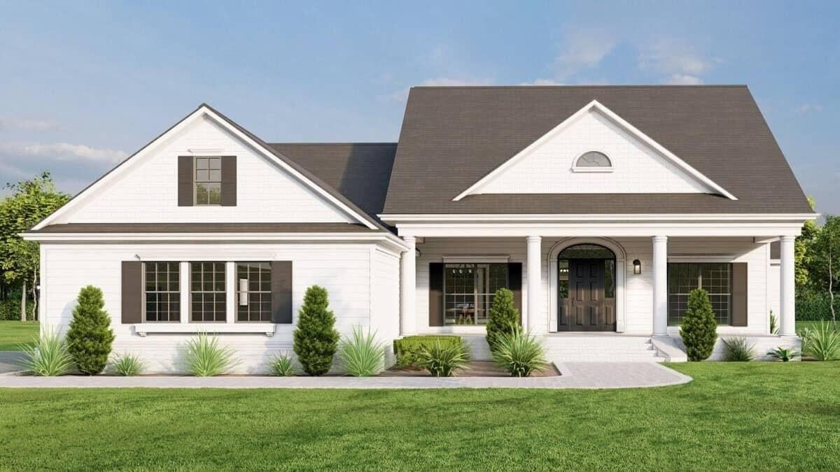Classic Symmetry in This Charming White Ranch Exterior