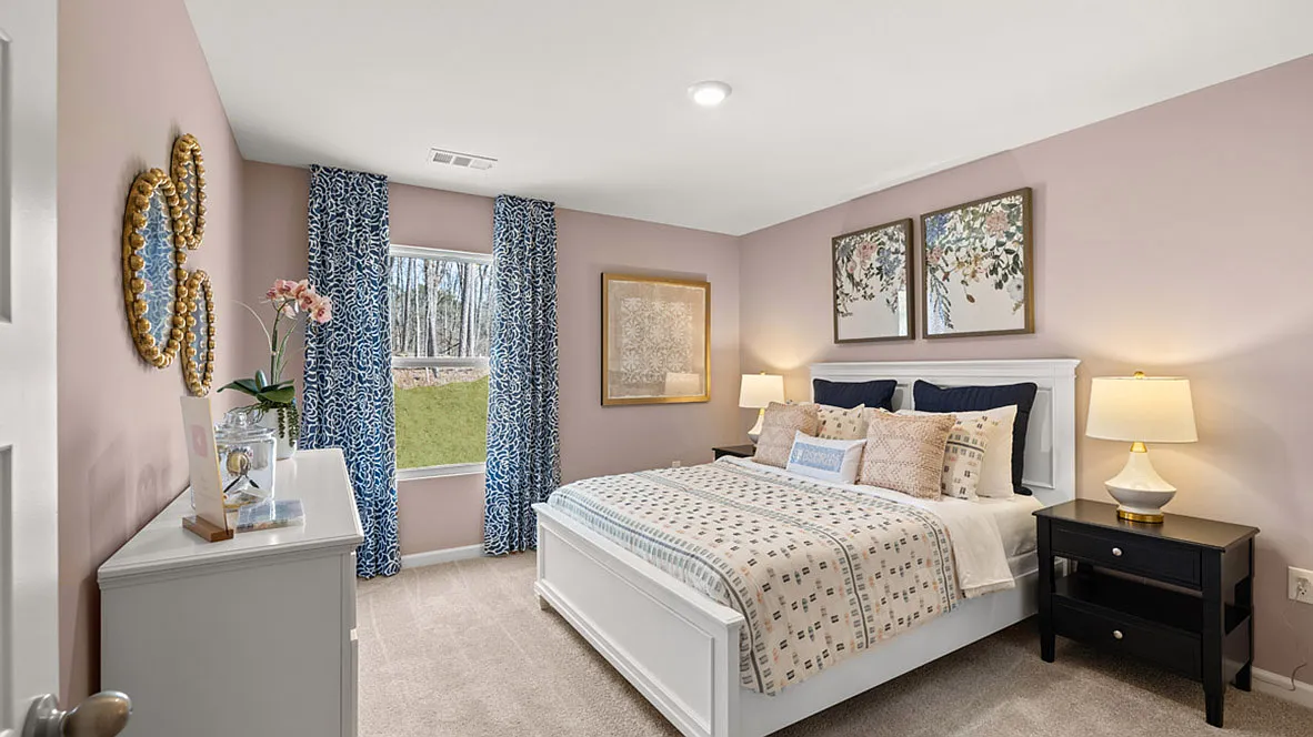 4-Bedroom Traditional-Style Home with Flex Room and Double Garage (2,338 Sq. Ft Floor Plan)