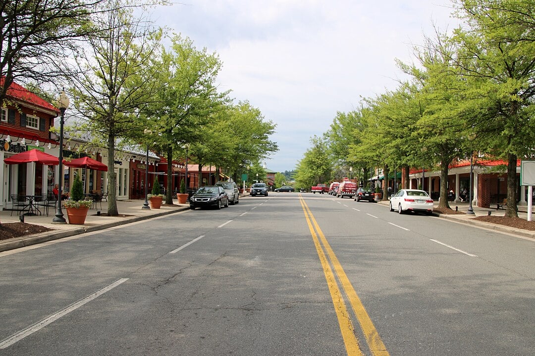 10 Secluded Towns that Make Unique Retreats in Southern Virginia