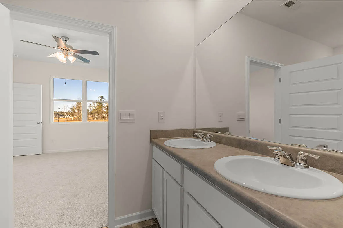 The Macon 3-Bedroom Home Modern Ranch Home with Back Patio and 2-Car Garage (1,343 Sq. Ft. Floor Plan)