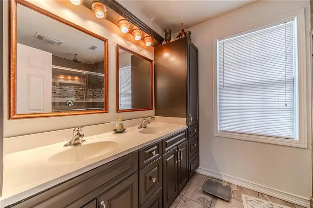 Traditional-Style 4-Bedroom Home with Two-Story Foyer and Covered Back Patio (3,310 S. Ft. Floor Plan)
