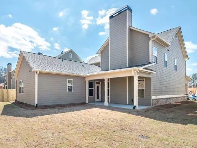 Explore the Outdoor Potential of This Craftsman Home