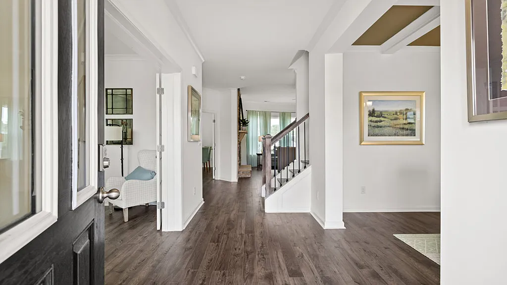Traditional 5-Bedroom Home with Front Porch and Covered Rear Patio (3,034 Sq. Ft. Floor Plan) 