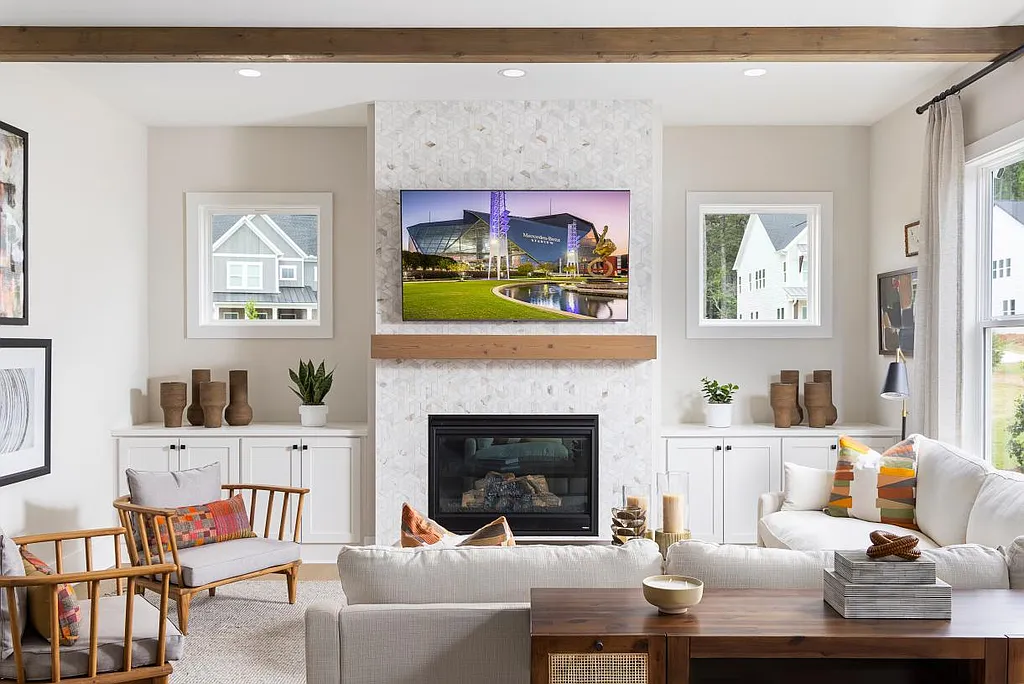 Farmhouse-Style 5-Bedroom The Wiueca Home with Loft and Two-Story Foyer (3,599 Sq. Ft. Floor Plan)