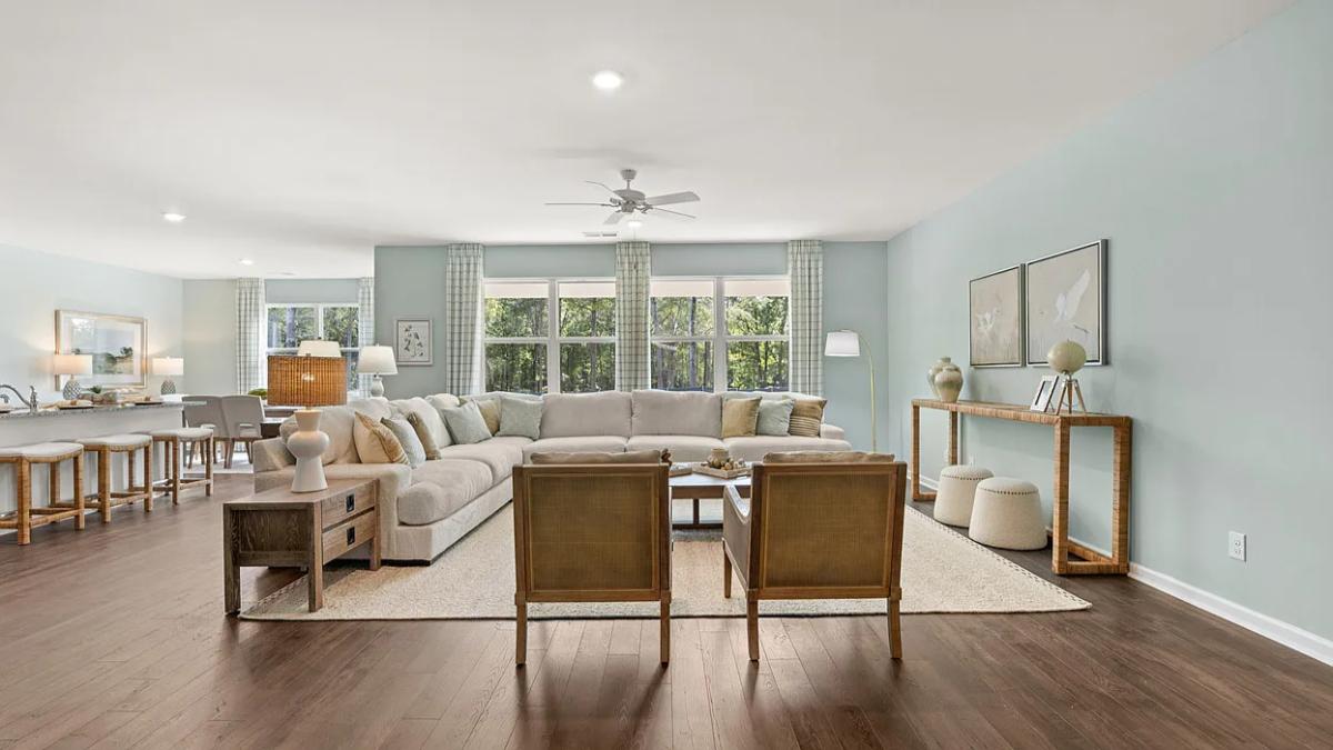 4-Bedroom Traditional Home with Covered Patio and 2-Car Garage (2,250 Sq. Ft Floor Plan)