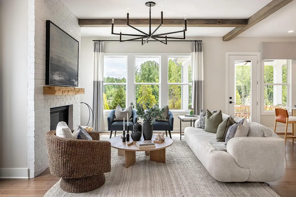 3-Bedroom The Chestatee Cottage Home for a Narrow Lot with Loft and Open-Concept Living (2,618 Sq. Ft. Floor Plan)