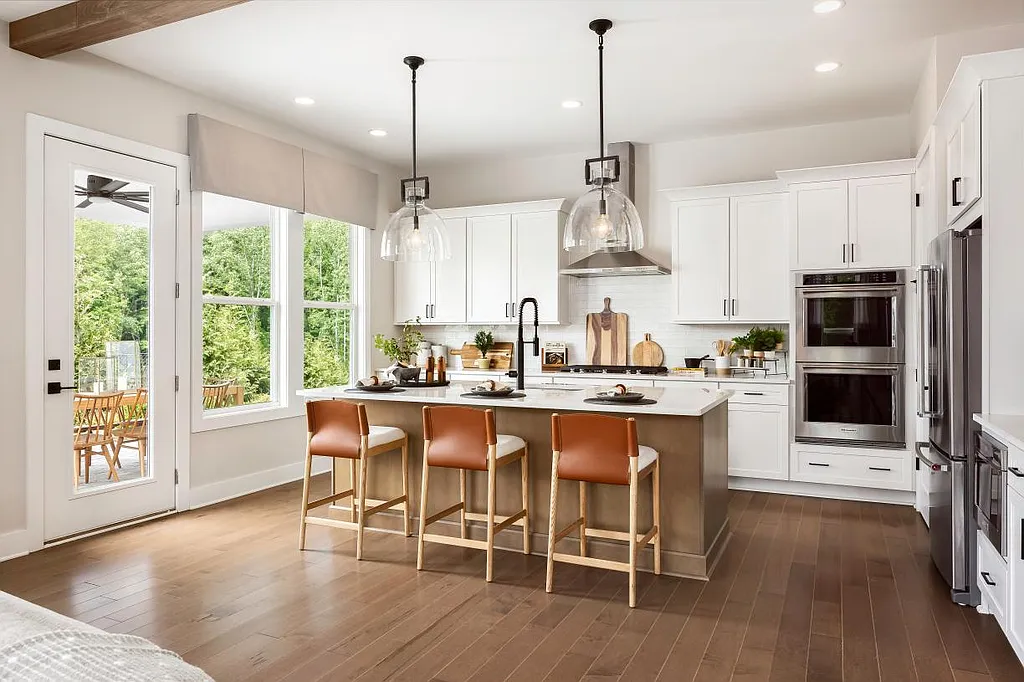 3-Bedroom The Chestatee Cottage Home for a Narrow Lot with Loft and Open-Concept Living (2,618 Sq. Ft. Floor Plan)