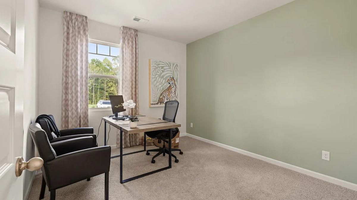 4-Bedroom Traditional Home with Covered Patio and 2-Car Garage (2,250 Sq. Ft Floor Plan)