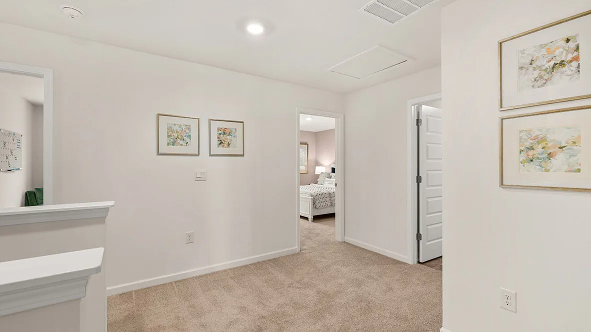 4-Bedroom Traditional-Style Home with Flex Room and Double Garage (2,338 Sq. Ft Floor Plan)