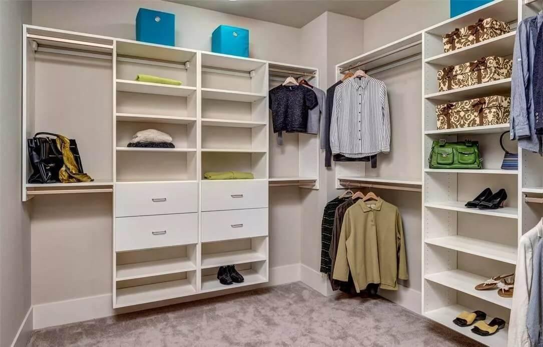 Look at the Thoughtful Organization in This Walk-In Closet