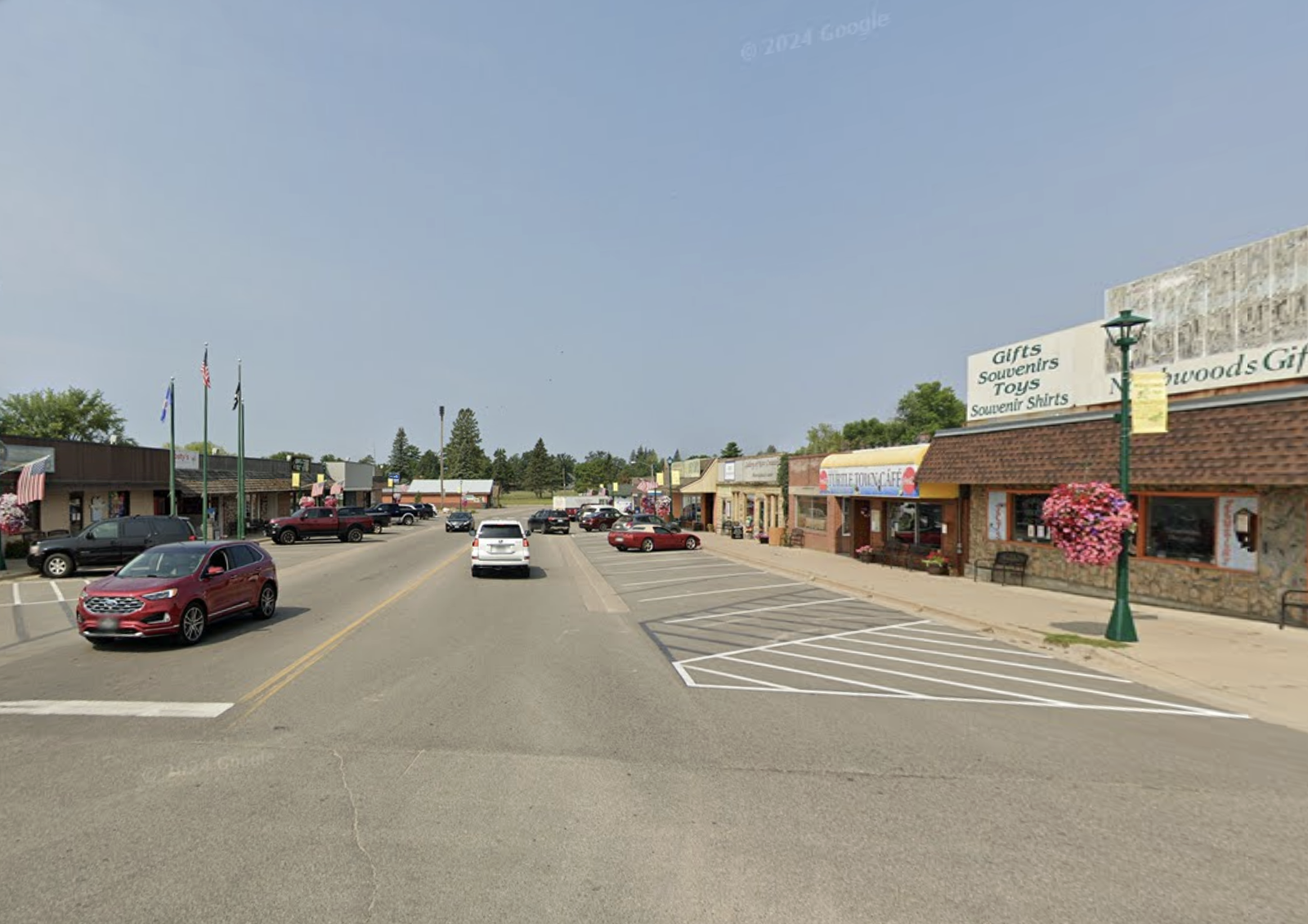 17 Scenic Small Towns in Minnesota’s Lake Country Perfect for Canoeing ...