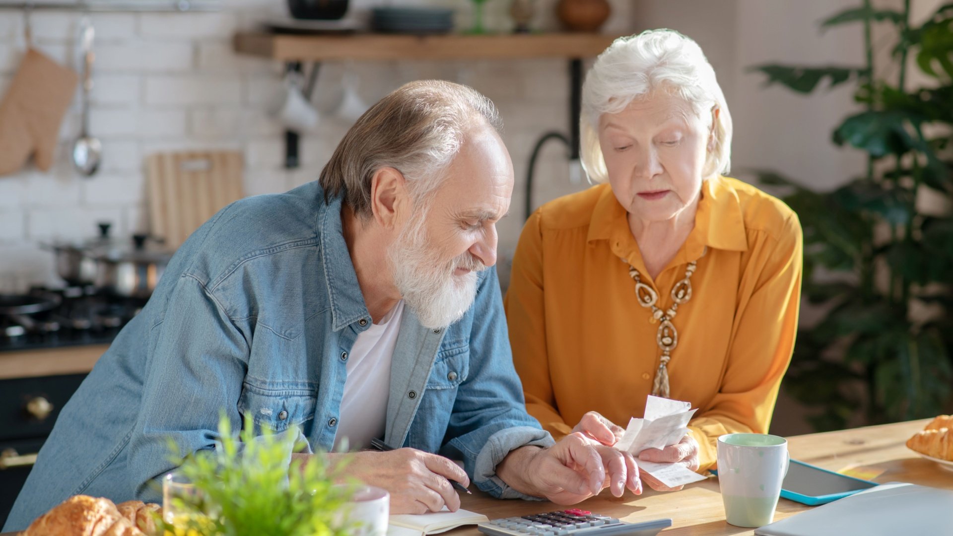 boomers talking about money