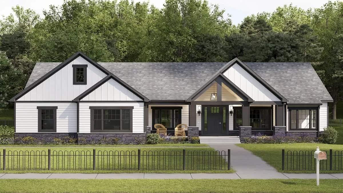 Classic Craftsman Touch with Bold Black Trims: A Fresh Facade