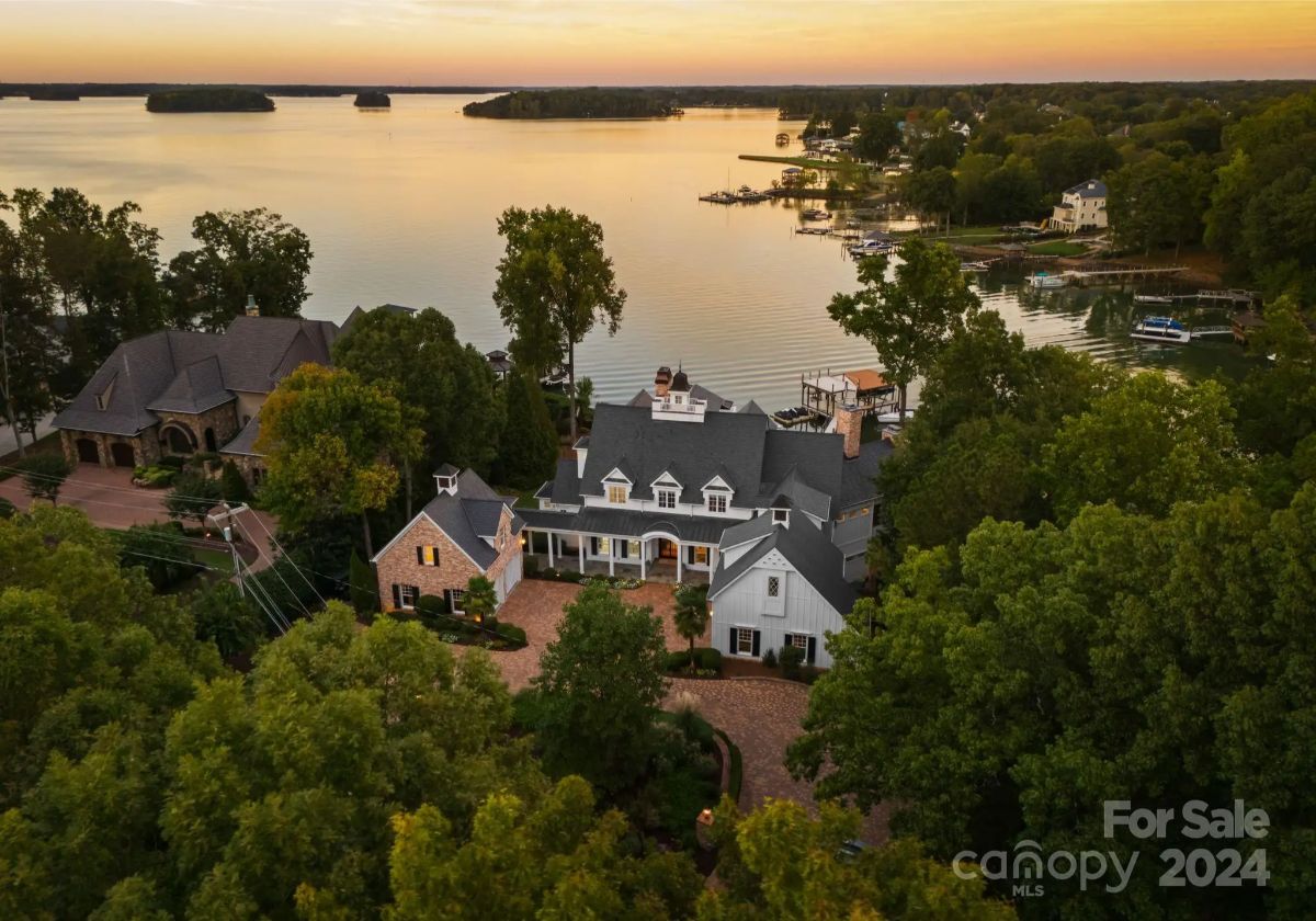 9,712 Sq. Ft. Mansion in Cornelius, NC ($10,200,000)