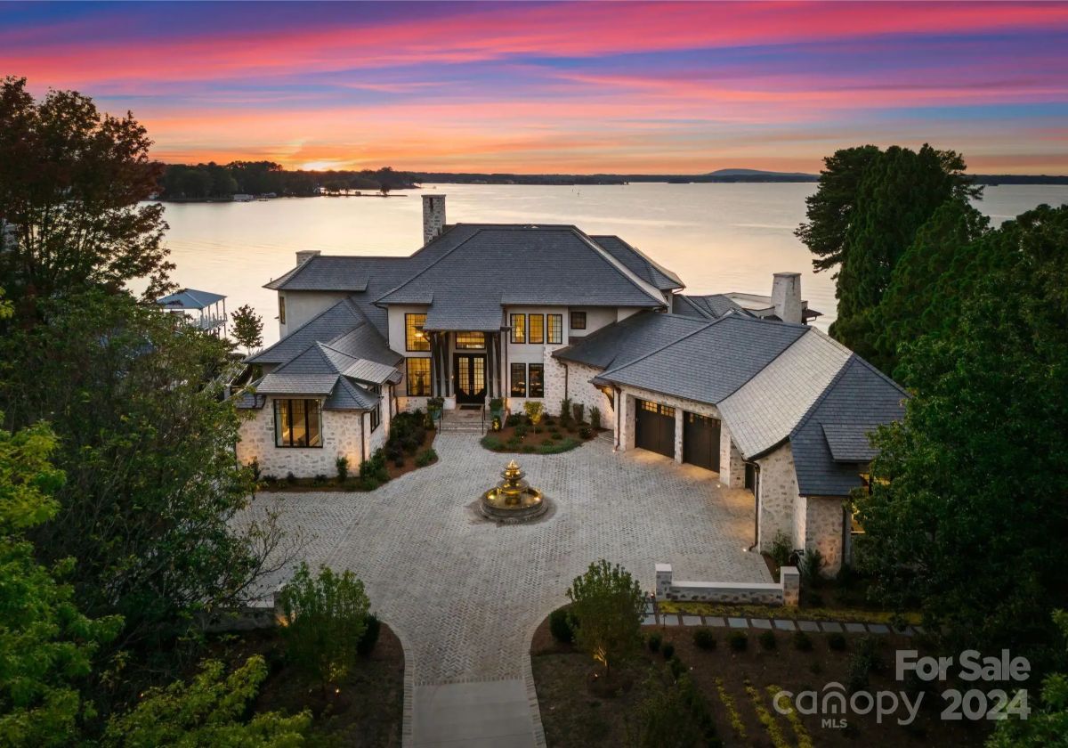 12,002 Sq. Ft. Mansion in Cornelius, NC ($16,885,000)