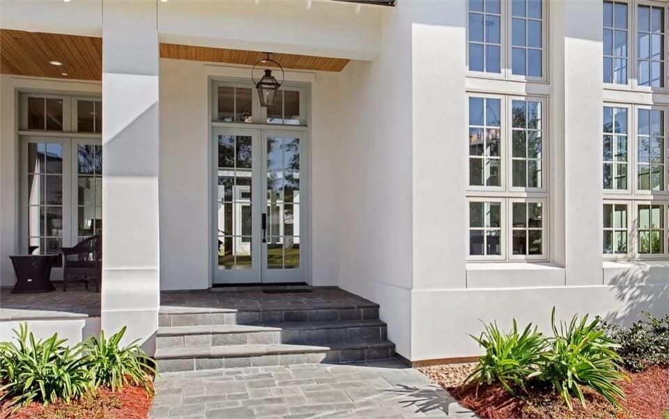Front Porch Elegance: Check Out Those Double Glass Doors
