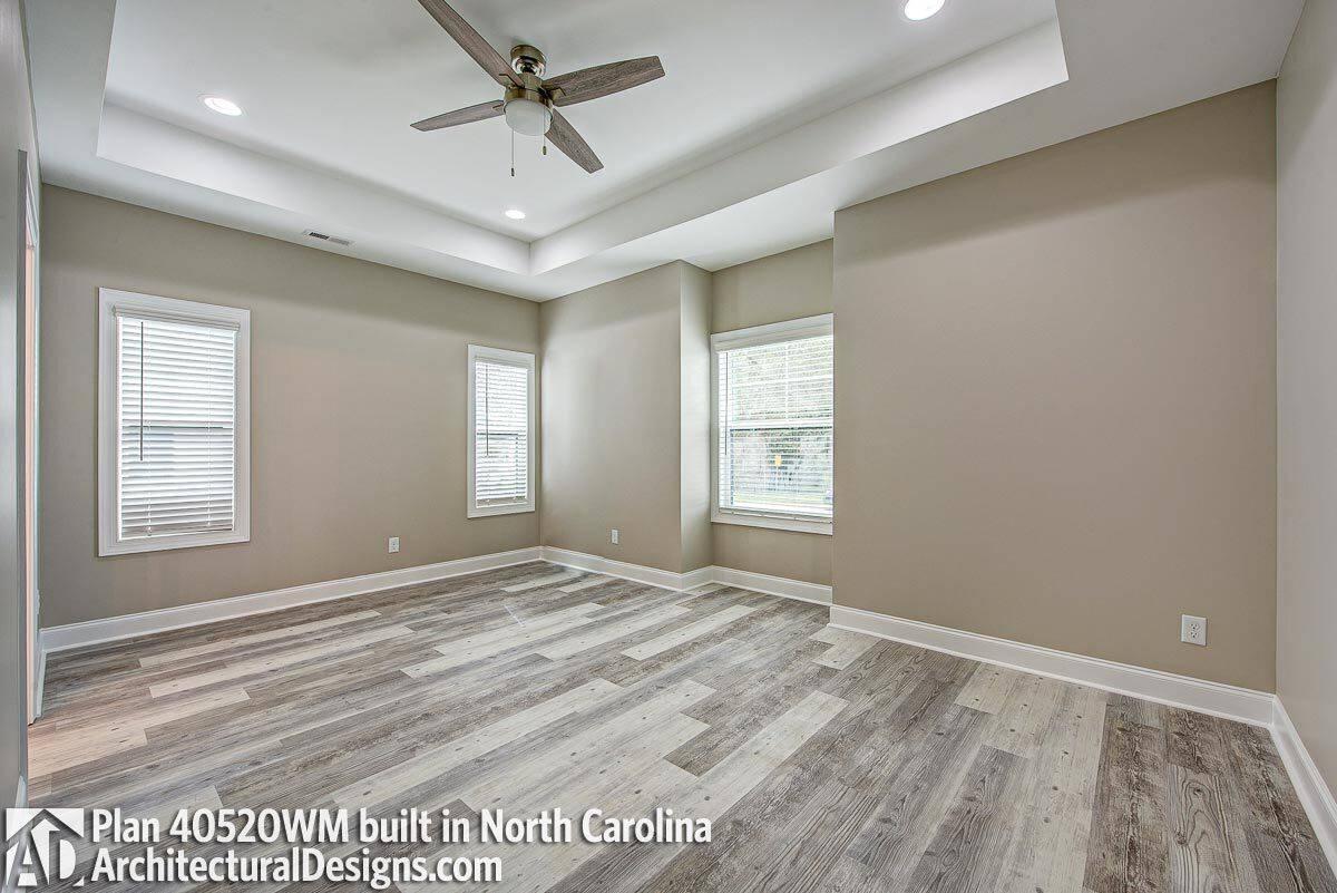 Check Out the Textured Ceiling Treatment in This Versatile Space