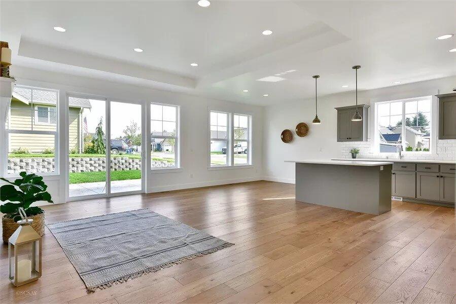 Open-Concept Kitchen and Living with Abundant Natural Light