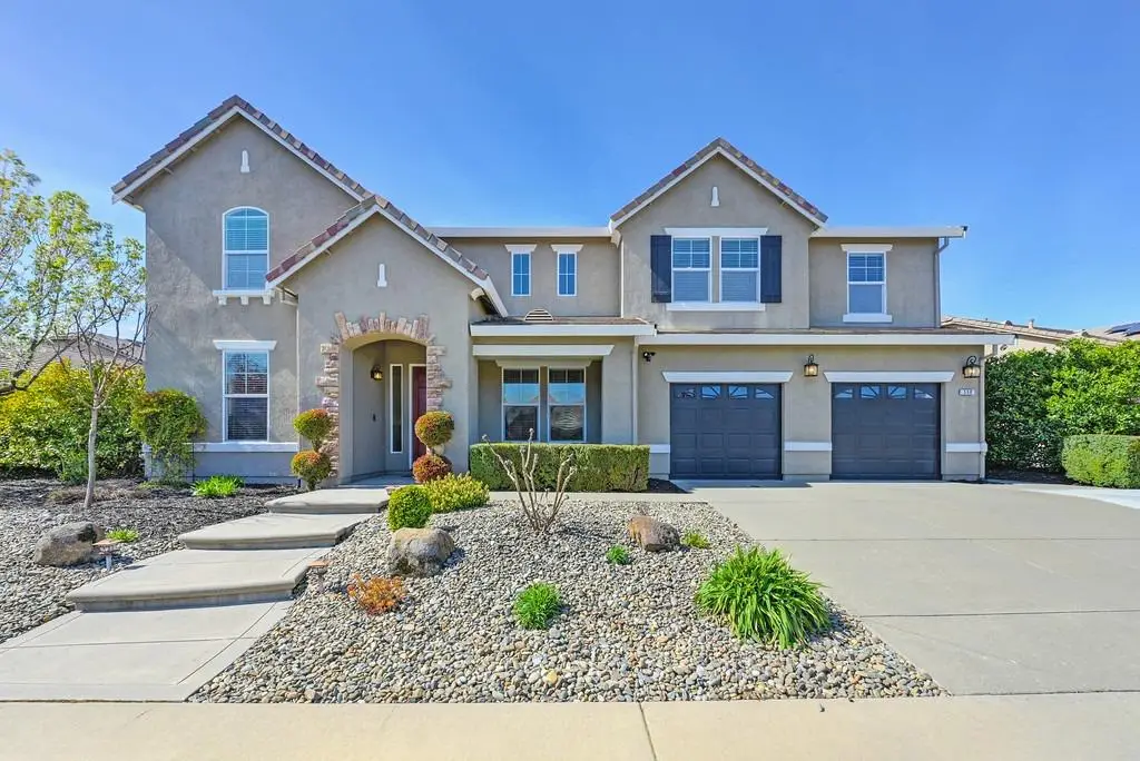 Mediterranean-Style 5-Bedroom Home with Two-Story Living Room and Front Porch (3,913 Sq. Ft. Floor Plan)