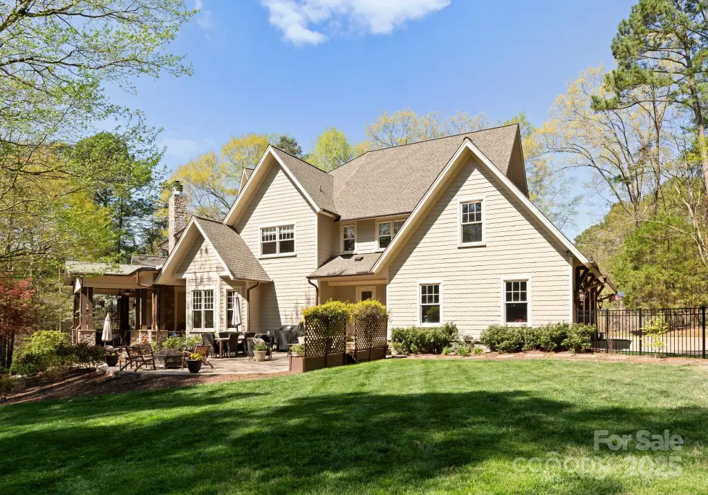 7-Bedroom Brick-Front Home with Bonus Room and 3-Car Garage (5,501 Sq. Ft. Floor Plan)