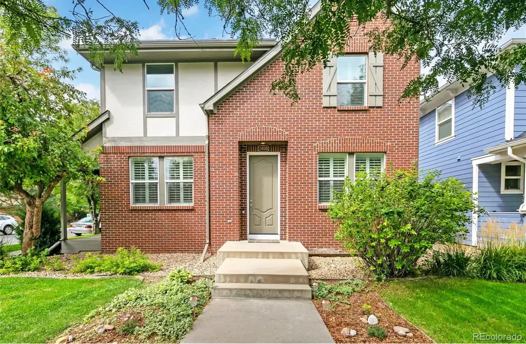 5-Bedroom Tudor-Style Home for a Corner Lot with Wet Bar and Finished Basement (3,363 Sq. Ft. Floor Plan)