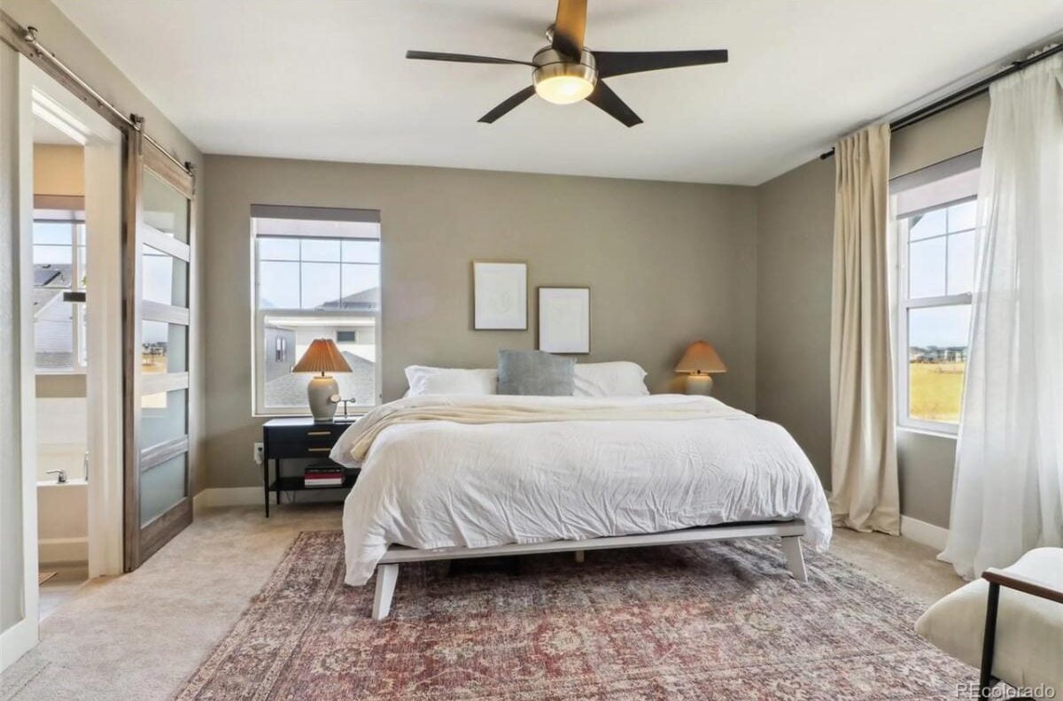 Contemporary-Style 4-Bedroom Home for a Corner Lot with Open Floor Plan and Finished Basement (2,584 Sq. Ft. Floor Plan)