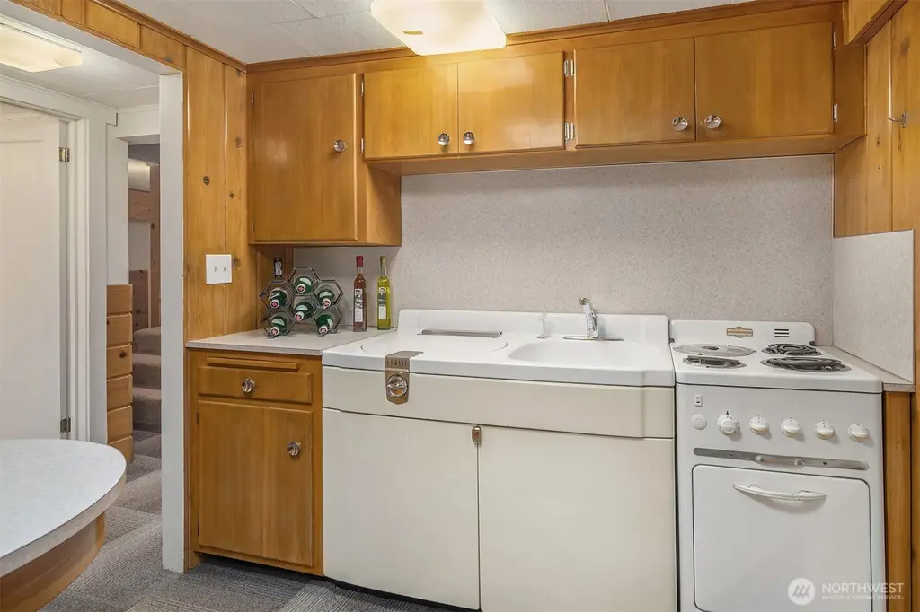 Cape Cod-Style 2-Bedroom Home for a Wide Lot with Covered Patio (2,240 Sq. Ft. Floor Plan)