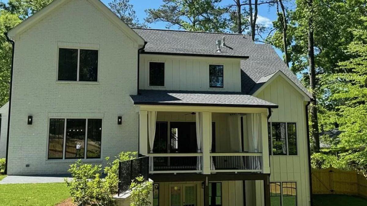 Expansive Porch Area That Connects Seamlessly with Nature