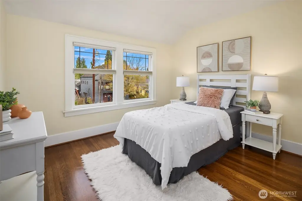 Colonial-Style 4-Bedroom Home for a Corner Lot with Bonus Room and Detached Single Garage (2,788 Sq. Ft. Floor Plan)