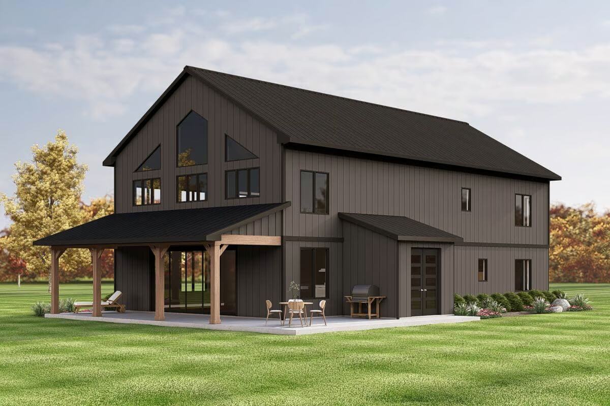 6-Bedroom Barndominium with Loft and Covered Porch (Floor Plan)