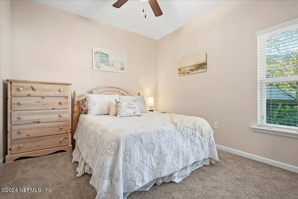 Traditional 5-Bedroom with Open-Concept Layout and Screened-in Pool (2,319 Sq. Ft. Floor Plan) 