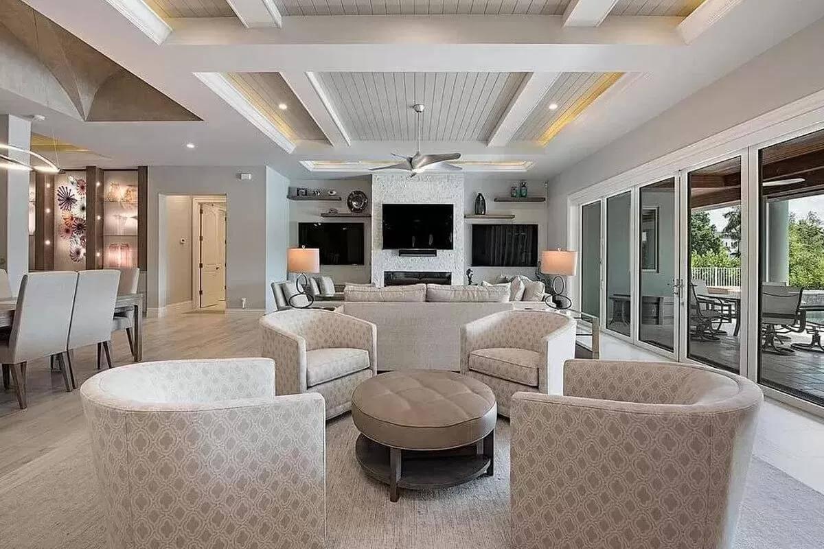 Check Out the Cozy Seating Area with Thoughtful Ceiling Design