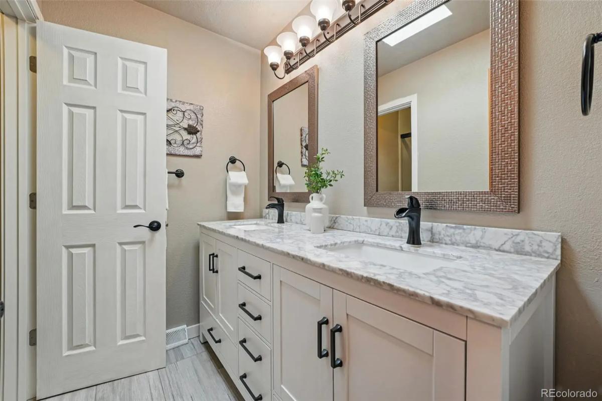 Traditional-Style 3-Bedroom Home with Two-Car Attached Garage and Several Patio Areas (2,622 Sq. Ft. Floor Plan)