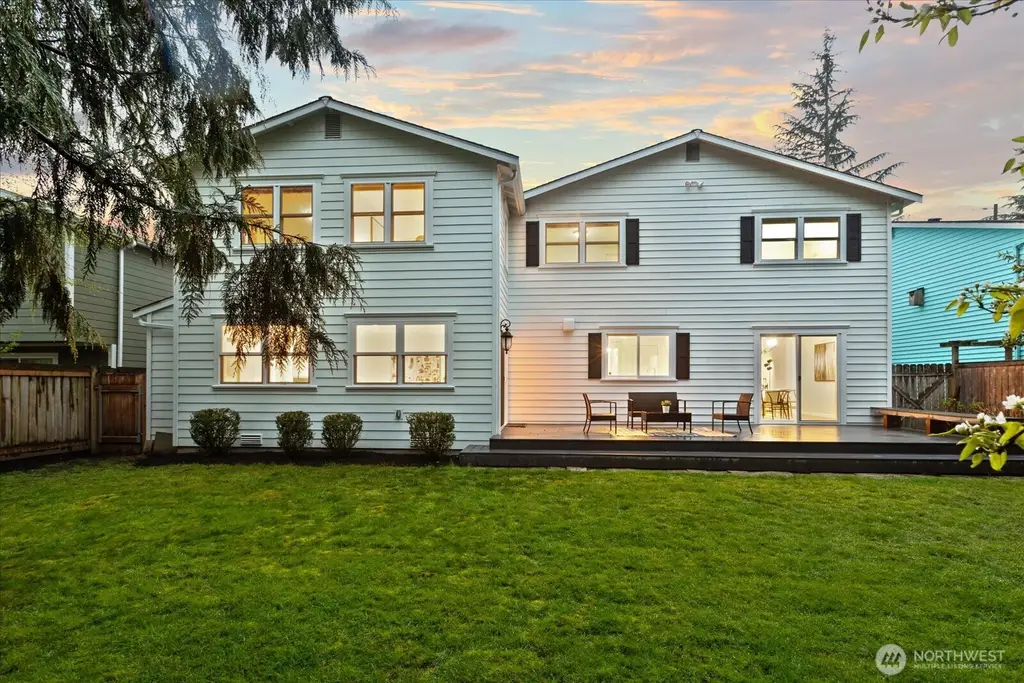 Colonial-Style 5-Bedroom Home with Loft and Double Garage (2,920 Sq. Ft. Floor Plan)
