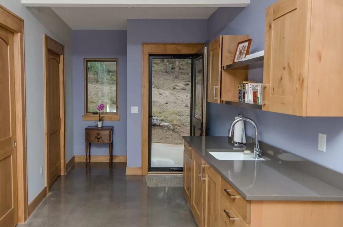 Explore the Practicality of This Mudroom