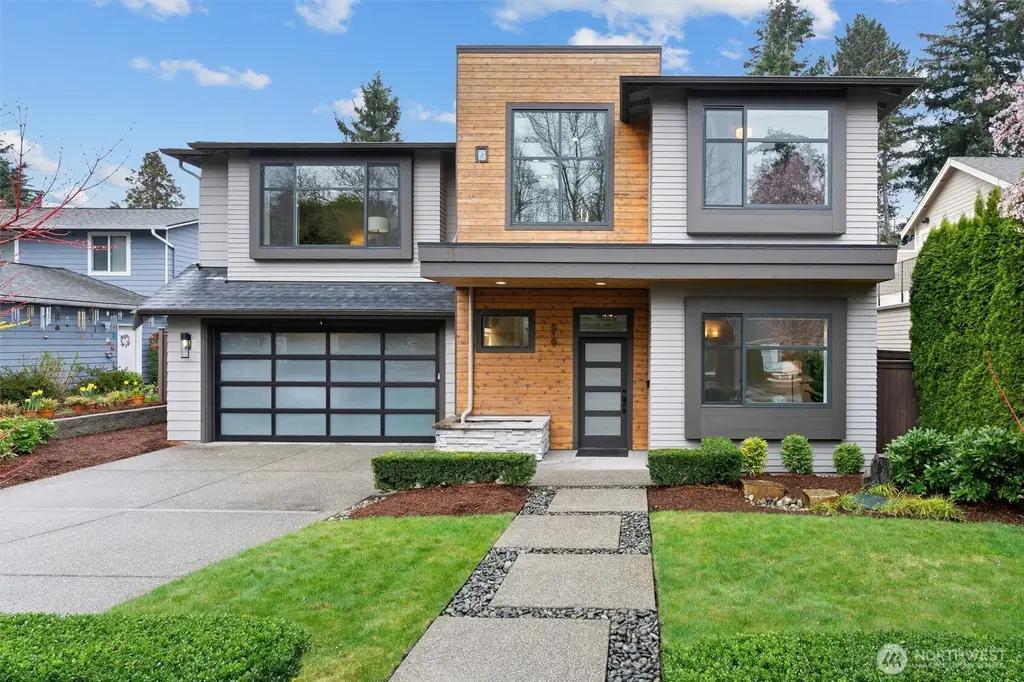 5-Bedroom Contemporary-Style Home with Loft and Double Garage (3,540 Sq. Ft. Floor Plan)
