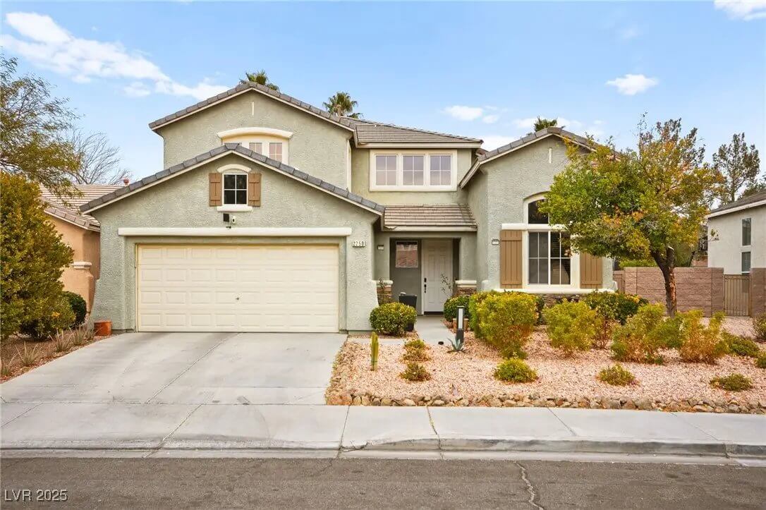 4-Bedroom Southwest Contemporary Home with Open Living Space and Double Garage (2,545 Sq. Ft. Floor Plan)