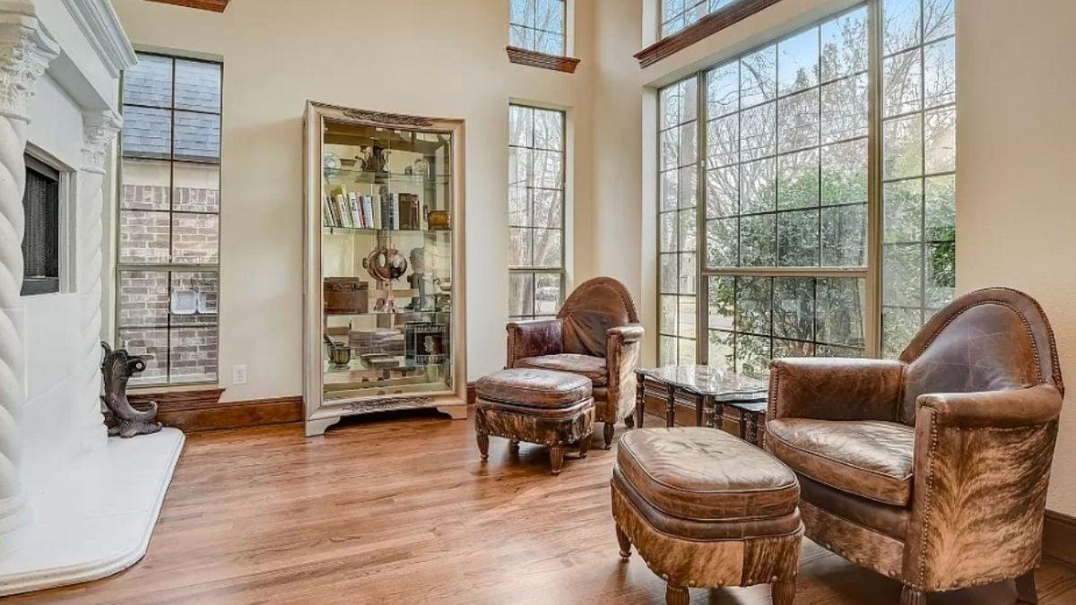 Step Into the Sunlit Reading Nook With Classic Charm