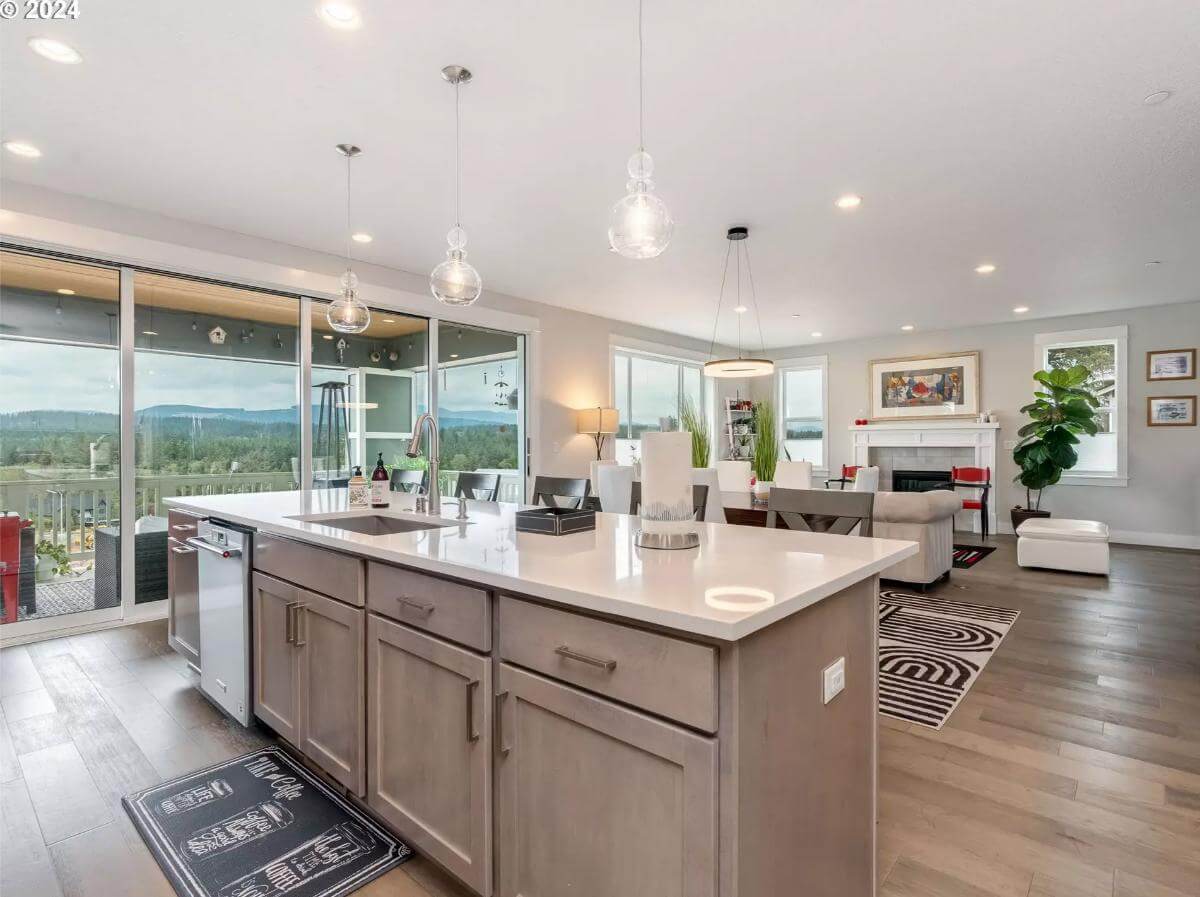 Kitchen Island