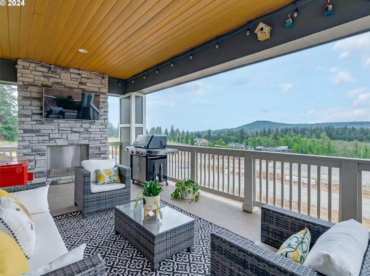 Covered Porch