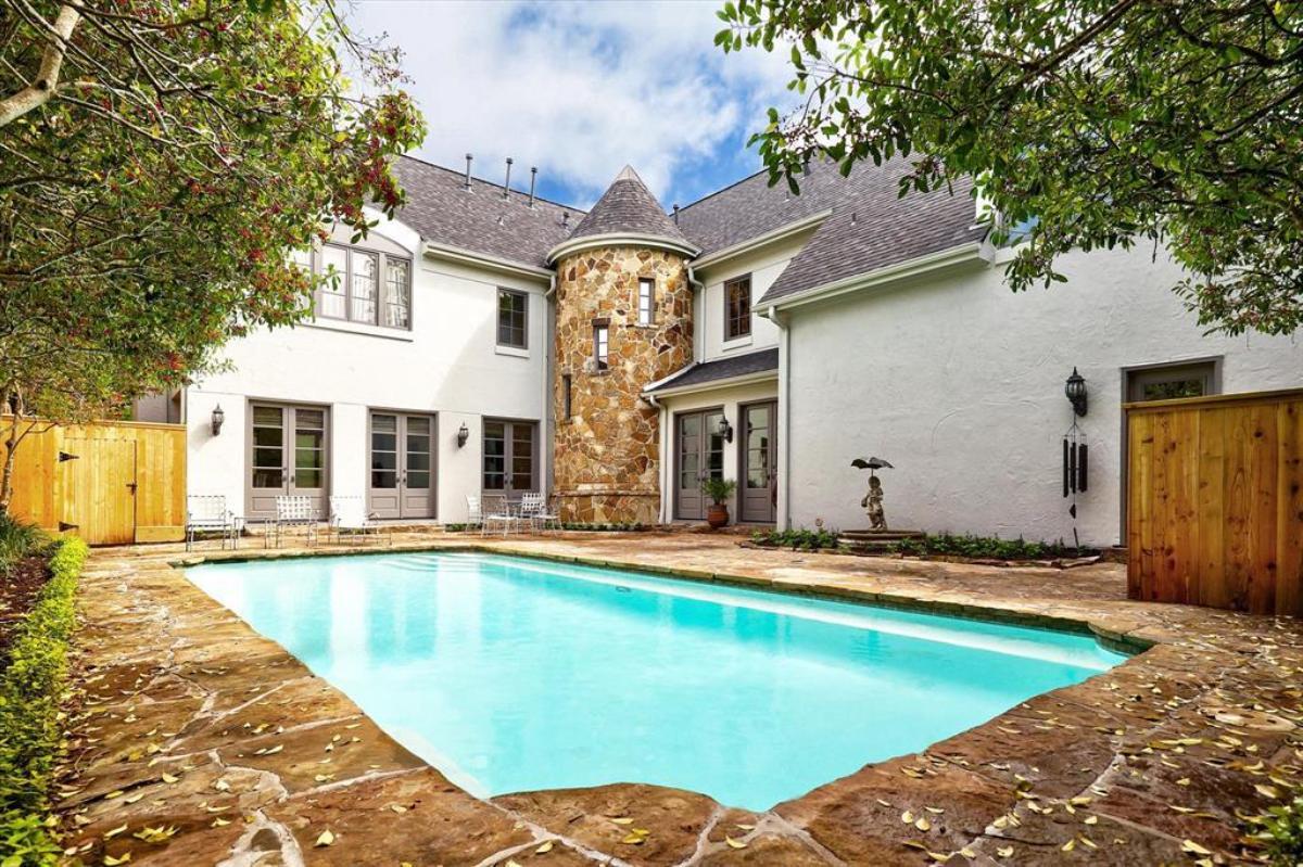 Wow, Check Out That Stone Turret in This Elegant Courtyard