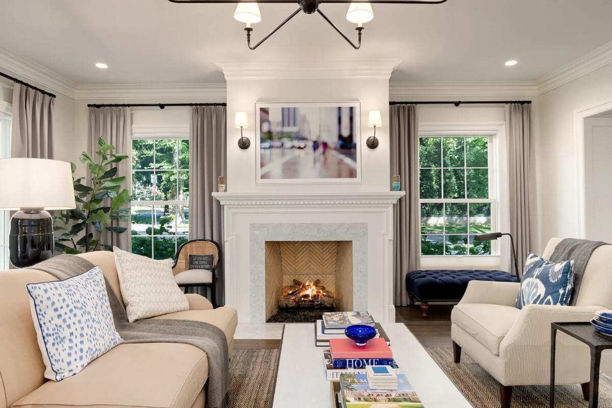Look at This Classic Living Room With a Stunning Fireplace Centerpiece