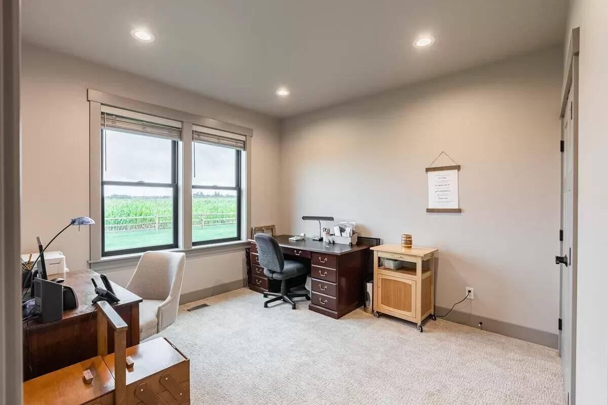 Quiet Home Office with a Scenic View: Let