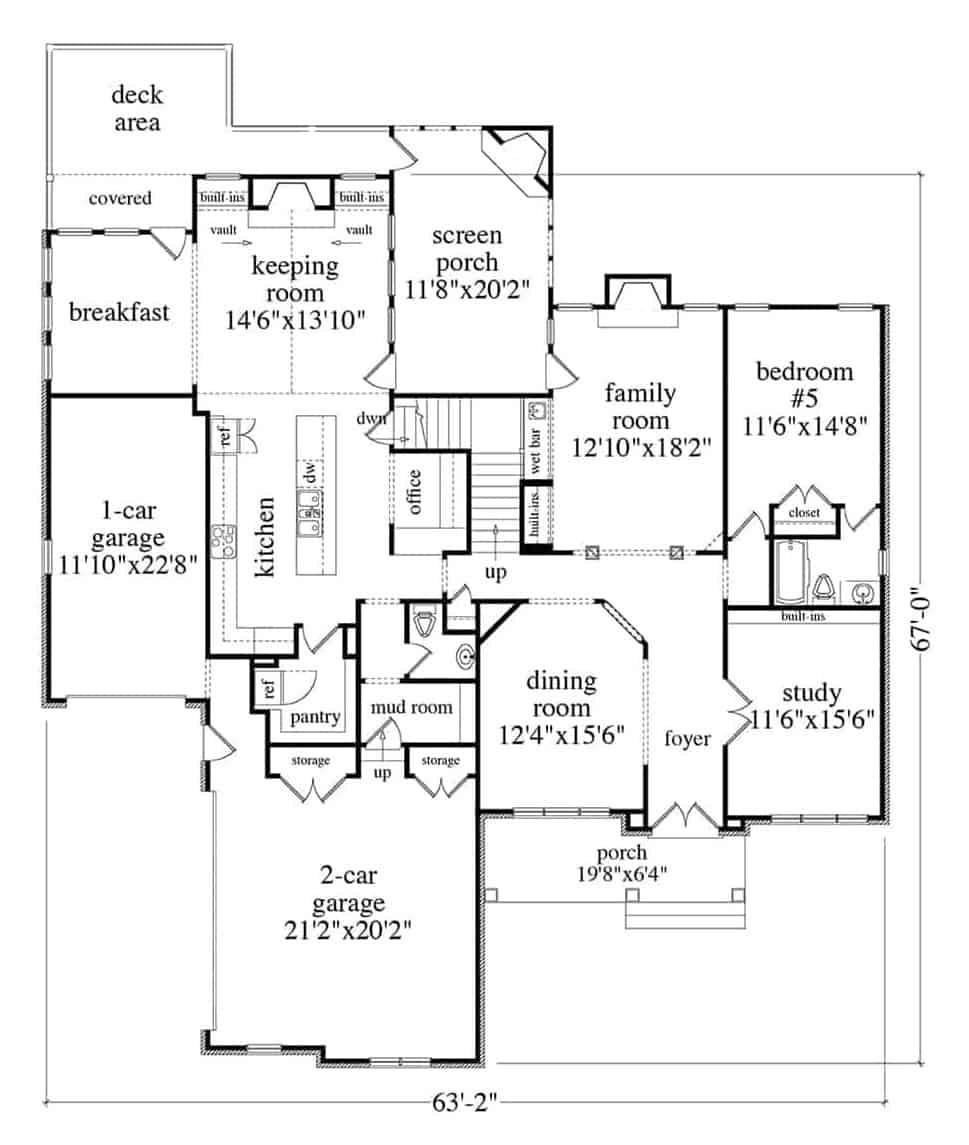Exploring the Flow of This Spacious Floor Plan with Screen Porch and Multiple Garages