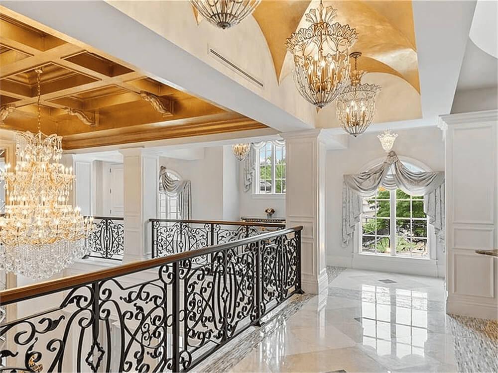 The Gold Ceiling Makes a Statement in This Opulent Hallway