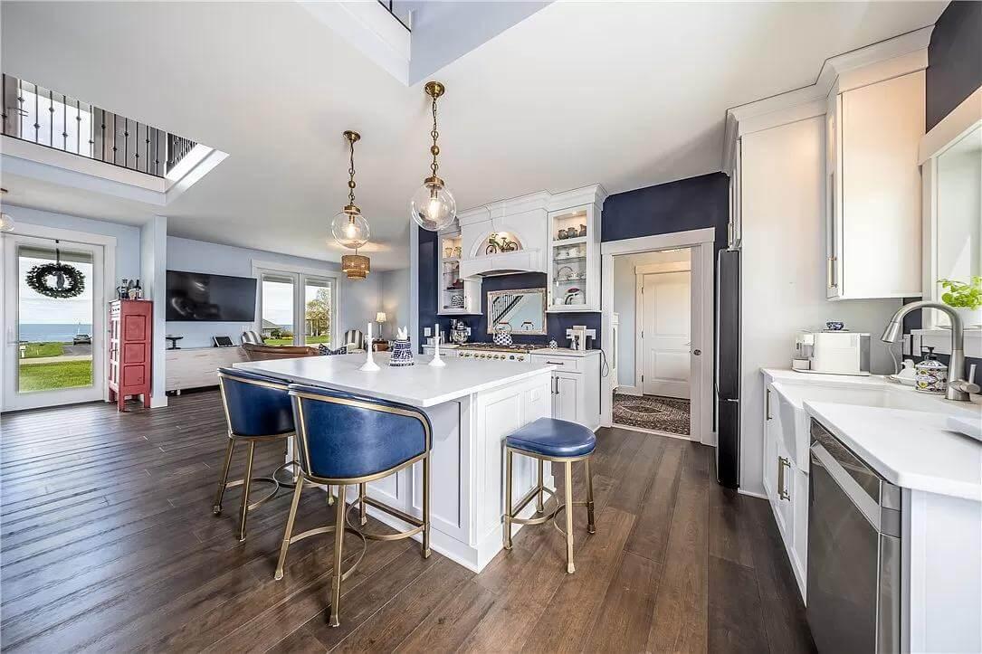 Admire the Blue and White Contrast in This Kitchen