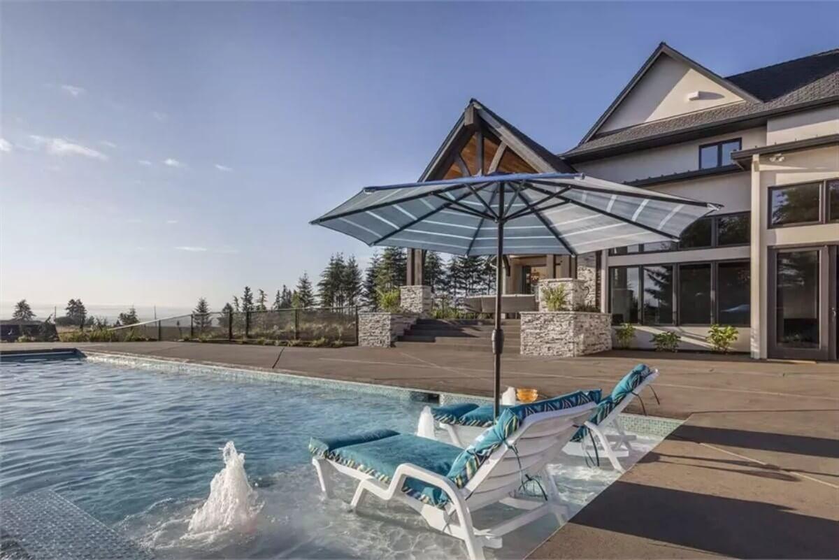 Enjoy the Poolside Views with this Classic Meets Modern Design